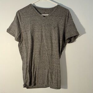 American Eagle T-shirt